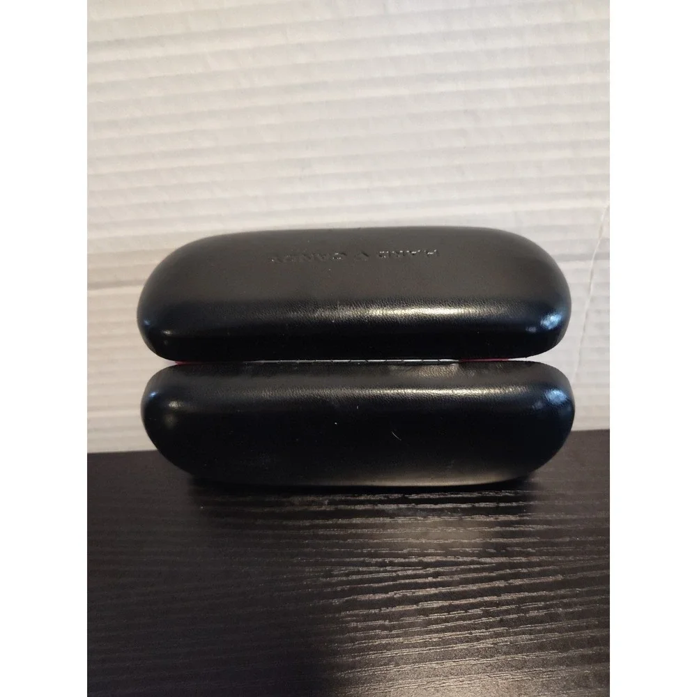 Hard Candy‎ Pink Lining Black Hard Shell Glass Case Spring Close